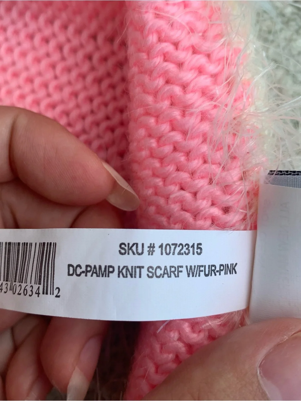 Dickens’s Closet Pink Knit Pet Scarf with White Faux Fur Trim